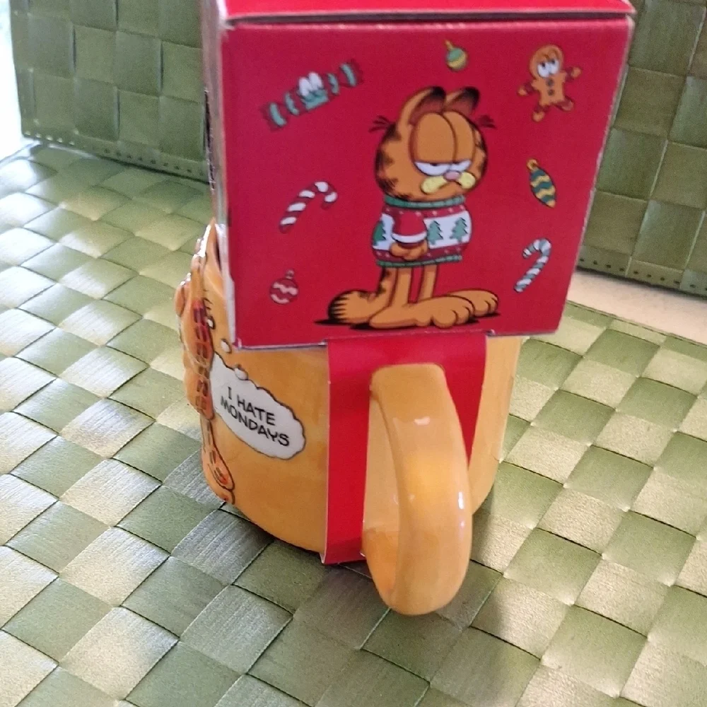 Nickelodeon garfield mug